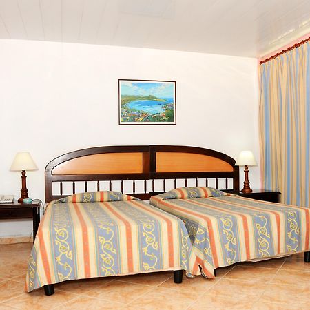 Hotel Porto Santo Baracoa Extérieur photo